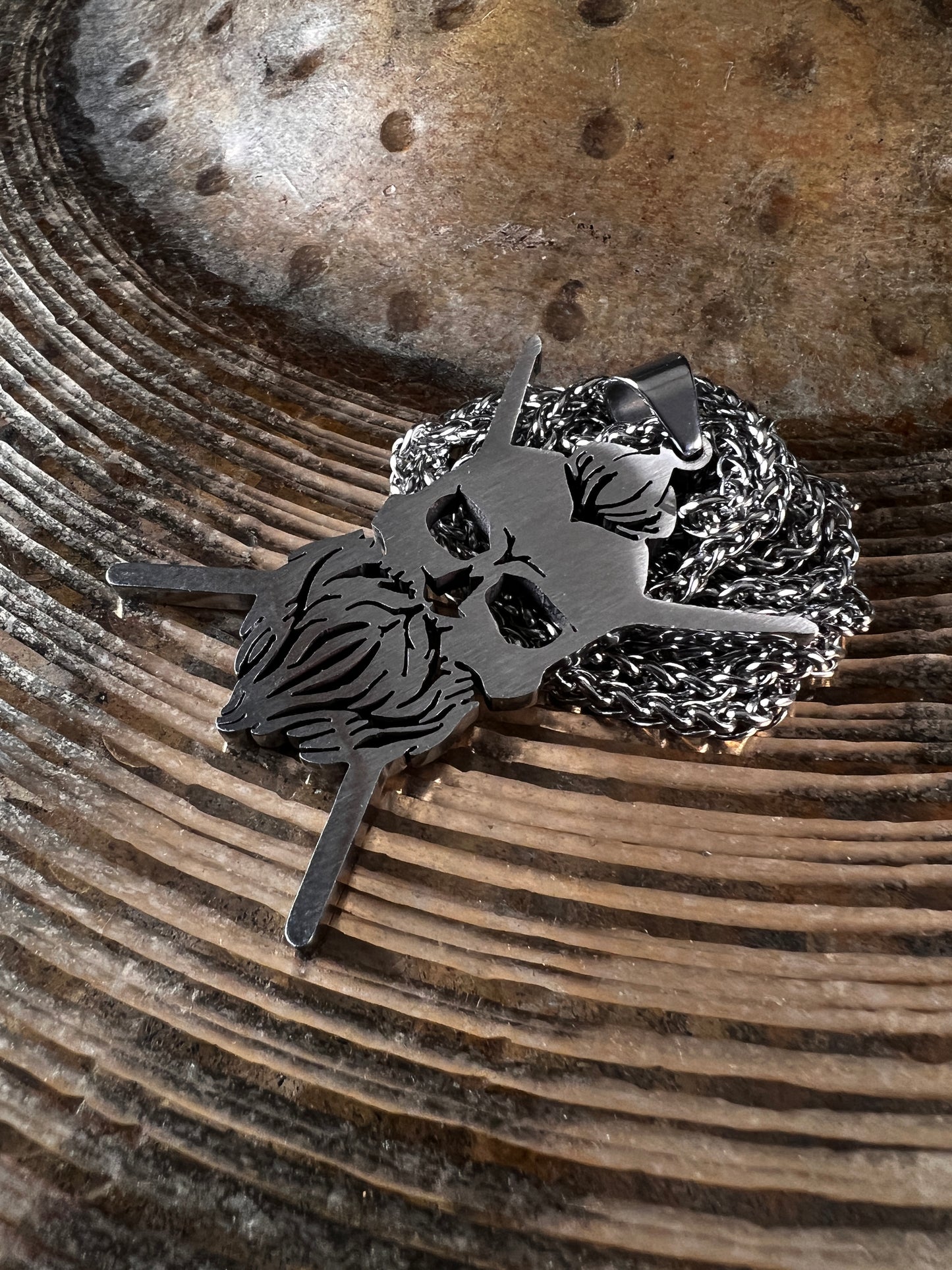 Logo Necklace - El Estepario Siberiano